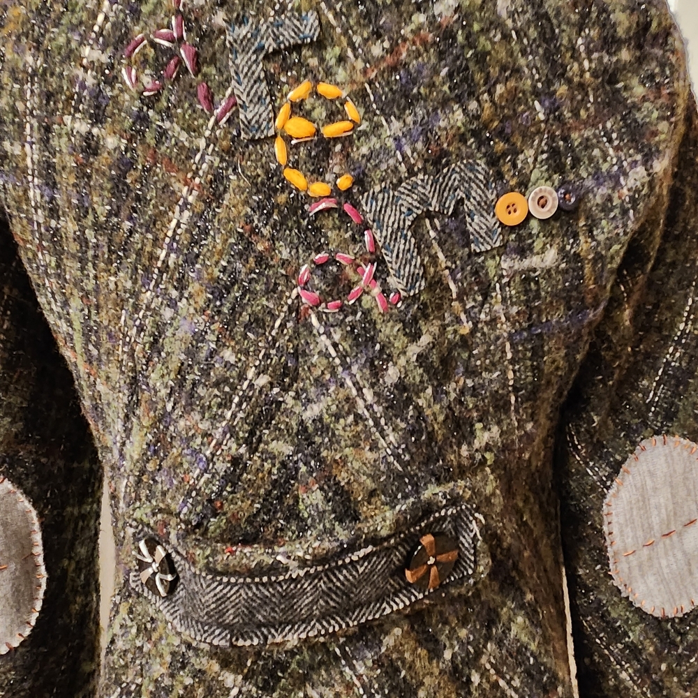 Desigual wool coat size 44 or Large gray/brown with subtle black metallic thread - Picture 11 of 14
